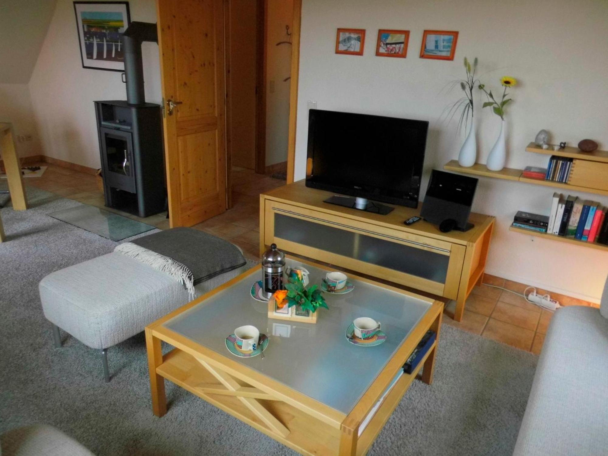 Ferienwohnung Lindenstrasse Хайлигенхафен Экстерьер фото
